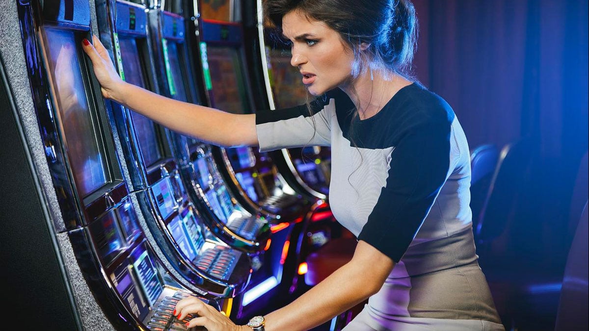 Strategi Sederhana Main Slot Online Biar Nggak Boncos Terus